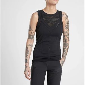 Athleta Oxygen Tank black XL